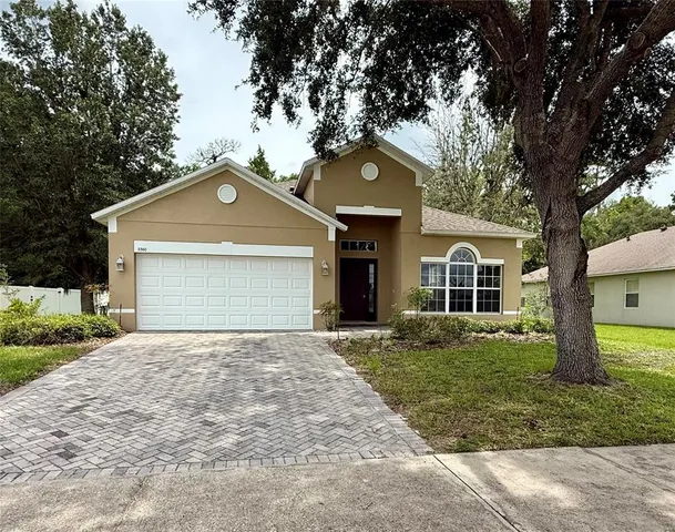 $355,000 | 3360 Creek Run Lane, Eustis, FL 32736