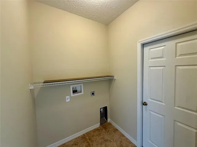 $355,000 | 3360 Creek Run Lane, Eustis, FL 32736