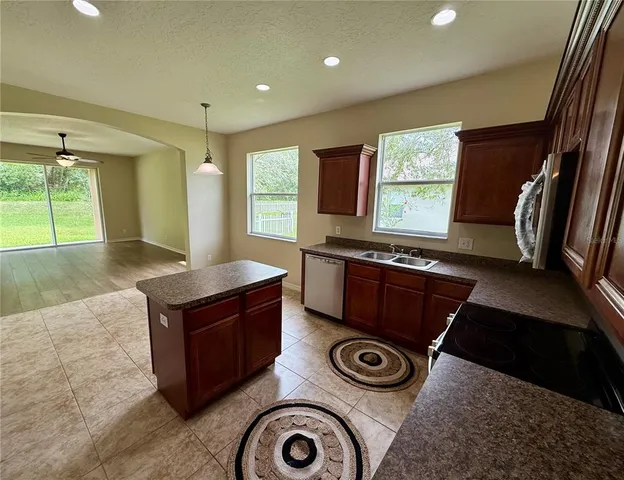 $355,000 | 3360 Creek Run Lane, Eustis, FL 32736