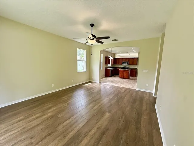 $355,000 | 3360 Creek Run Lane, Eustis, FL 32736