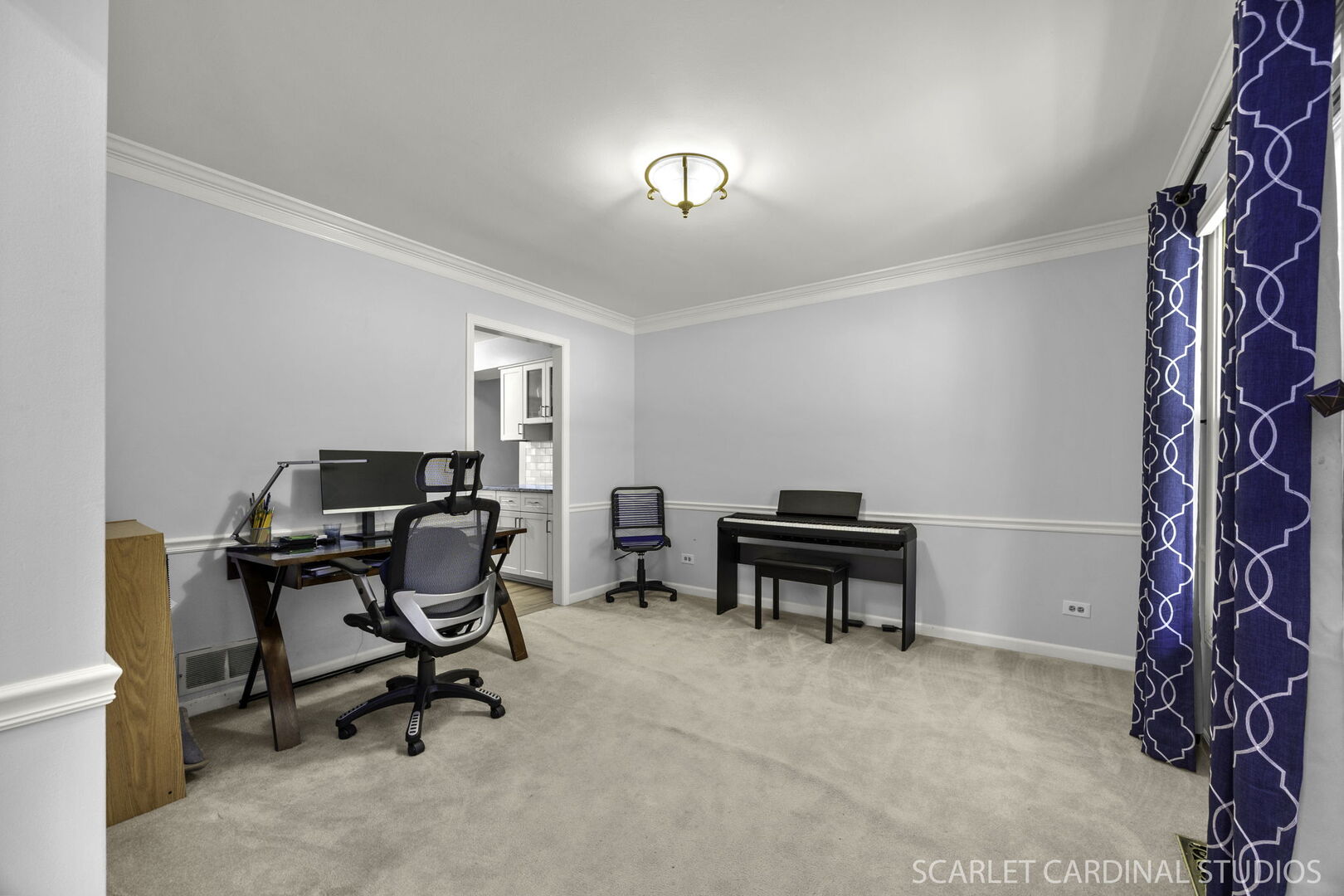 912 Sanctuary Lane Naperville, IL 60540 - Photo 6 of 31 a view of a workspace with furniture