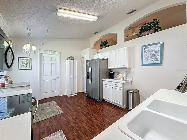 $369,000 | 3572 Capland Avenue, Clermont, FL 34711