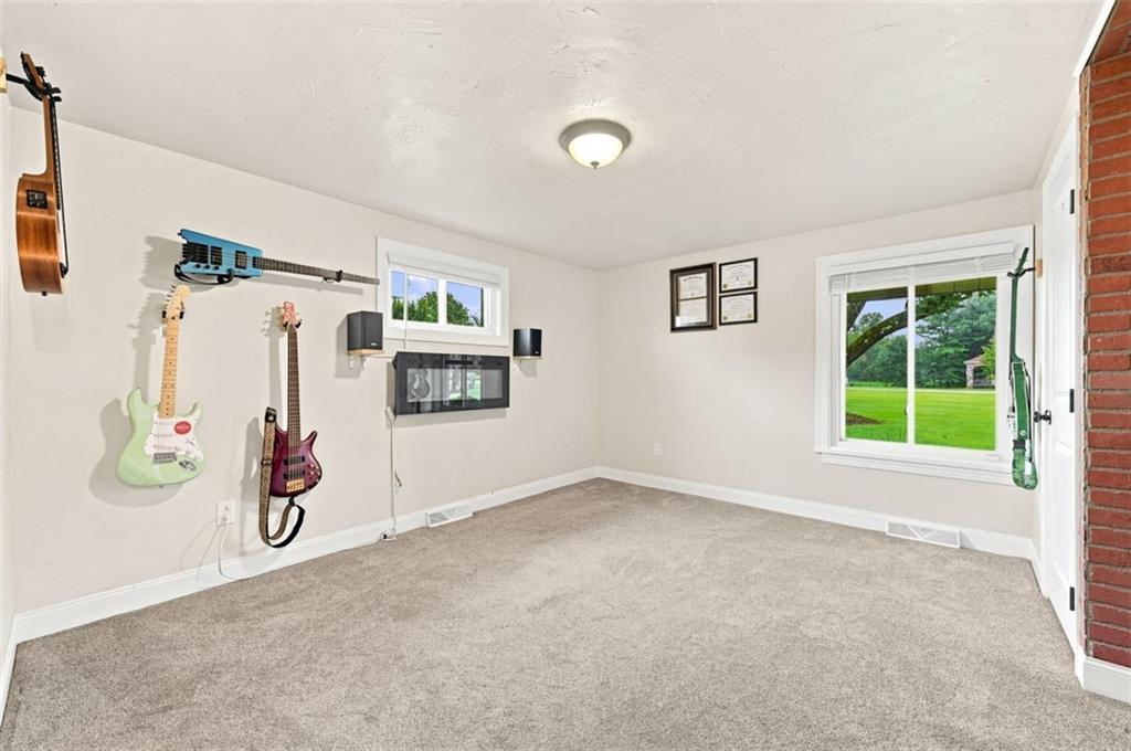 146 Shannon Road Renfrew, PA 16053 - Photo 26 of 45 Gallery Image 26