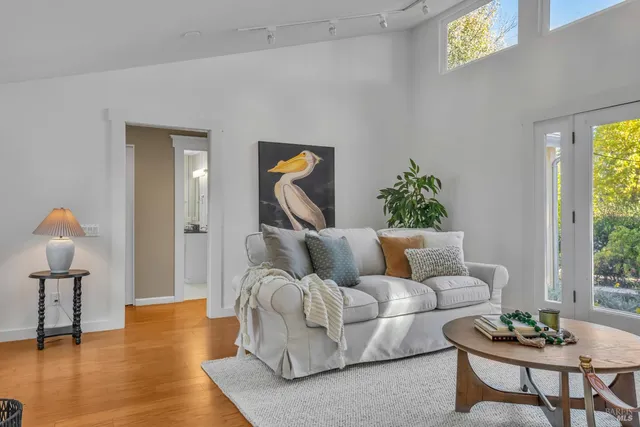 $1,695,000 | 180 Trinity Road, Glen Ellen, CA 95442