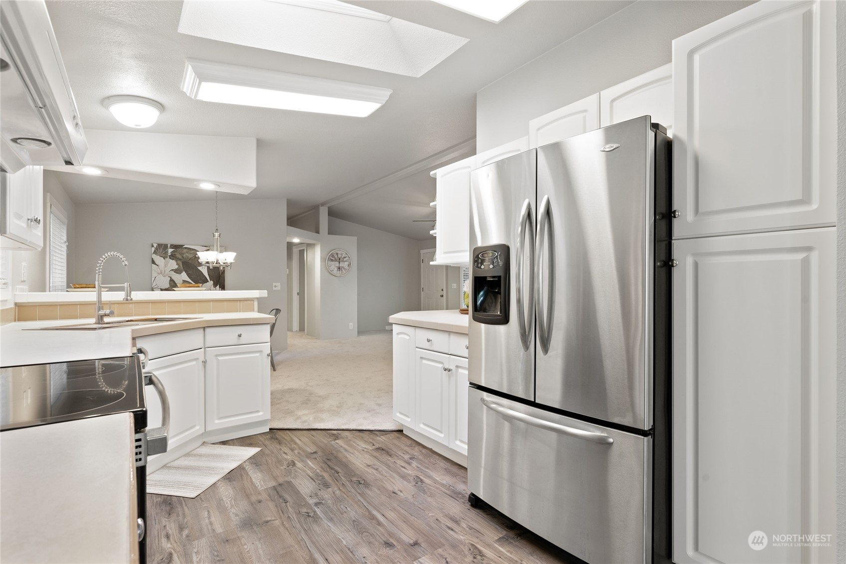 565 Southwest Dogwood Road Port Orchard, WA 98367 - Photo 14 of 38 Gallery Image 14