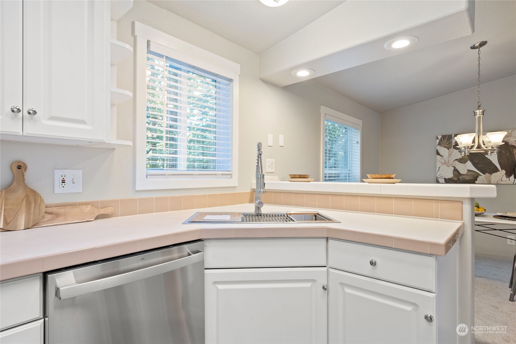 565 Southwest Dogwood Road Port Orchard, WA 98367 - Photo 16 of 38 Gallery Image 16