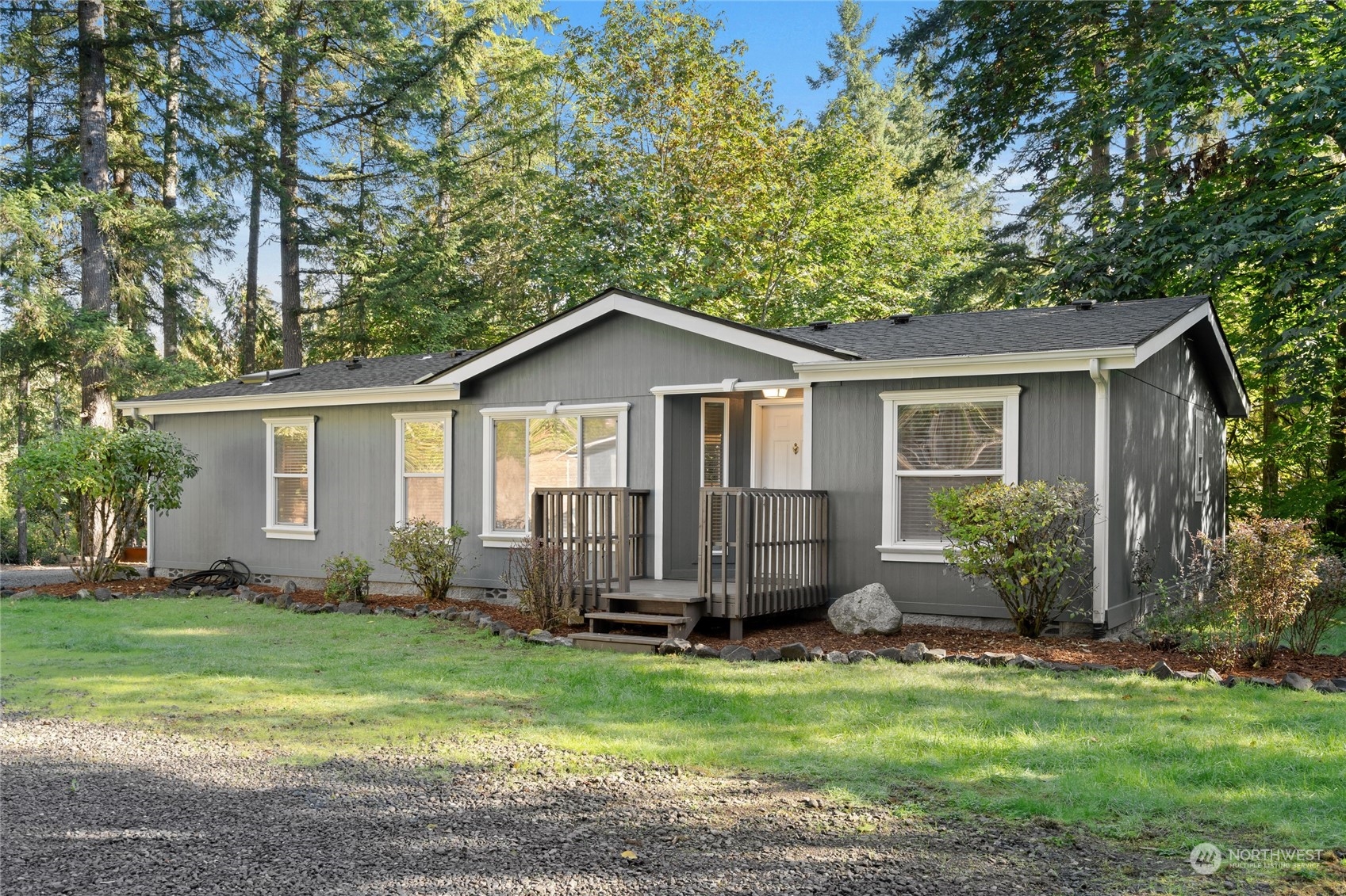 565 Southwest Dogwood Road Port Orchard, WA 98367 - Photo 2 of 38 Gallery Image 2