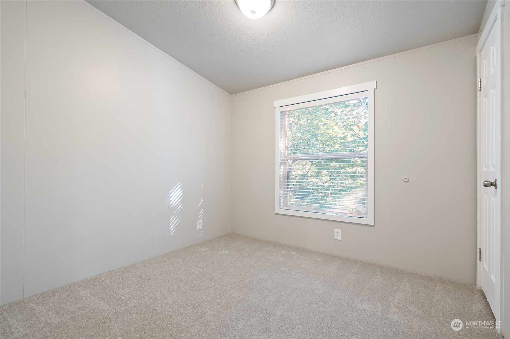 565 Southwest Dogwood Road Port Orchard, WA 98367 - Photo 25 of 38 Gallery Image 25