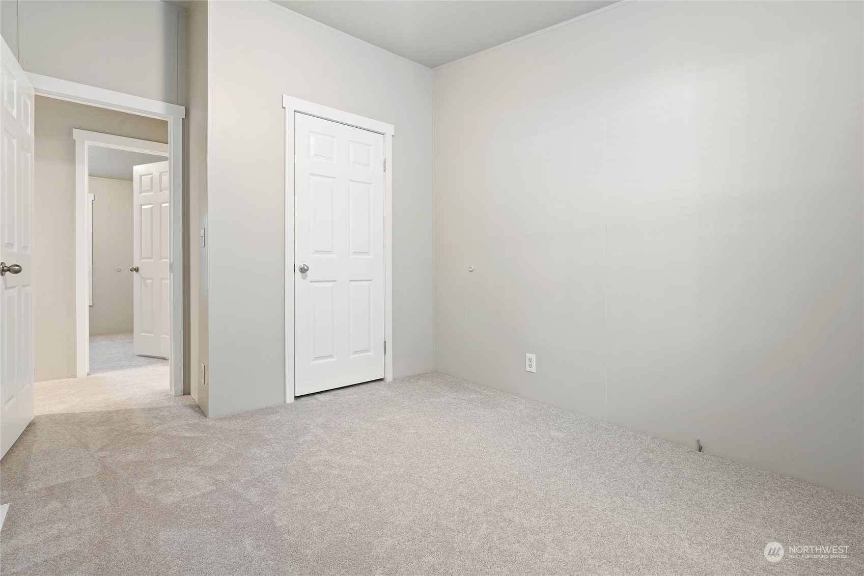 565 Southwest Dogwood Road Port Orchard, WA 98367 - Photo 26 of 38 Gallery Image 26