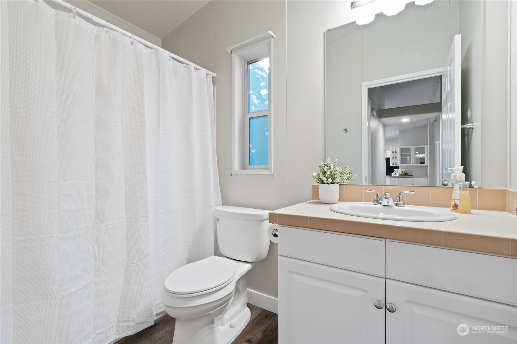 565 Southwest Dogwood Road Port Orchard, WA 98367 - Photo 27 of 38 Gallery Image 27