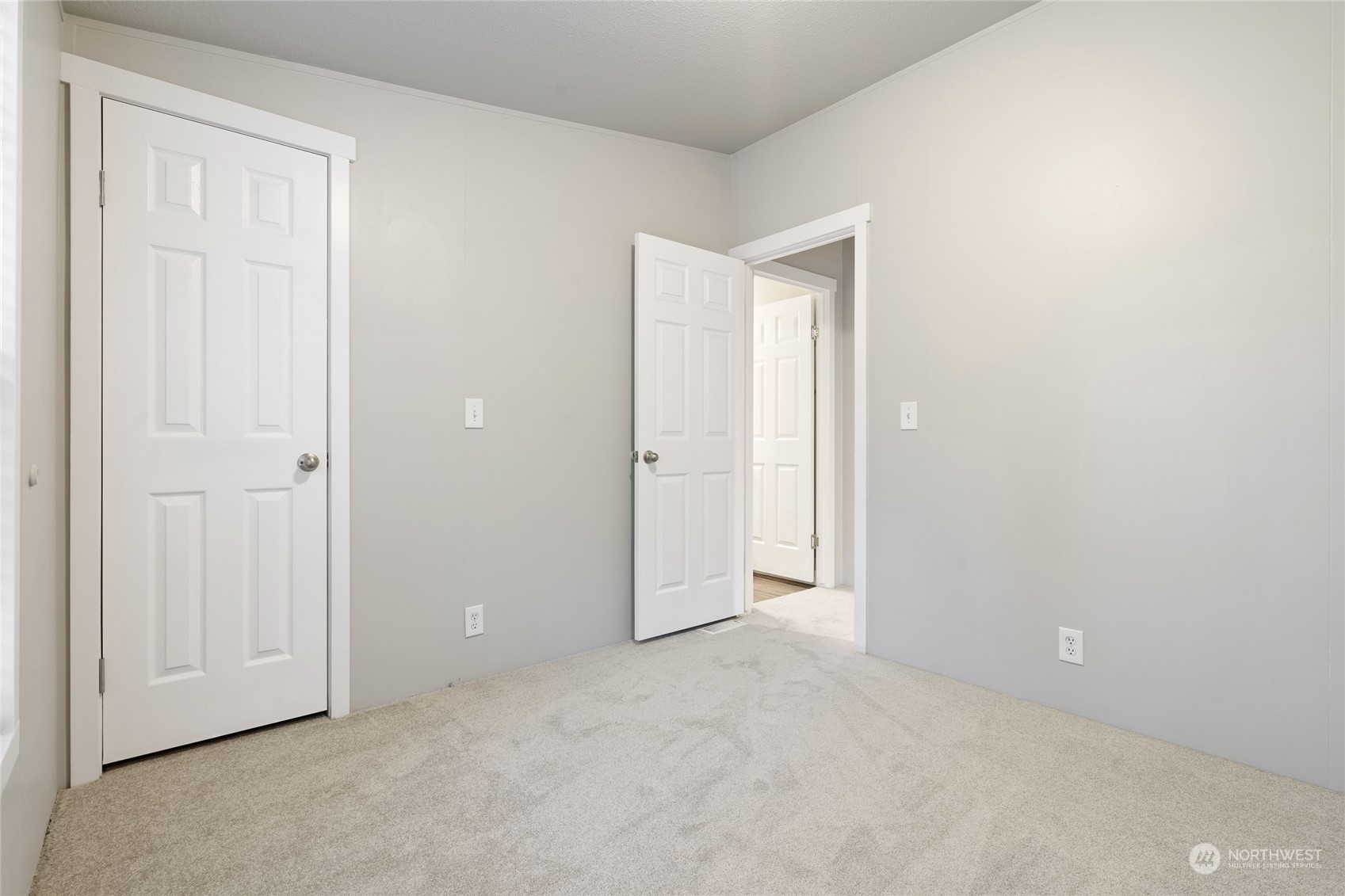 565 Southwest Dogwood Road Port Orchard, WA 98367 - Photo 29 of 38 Gallery Image 29