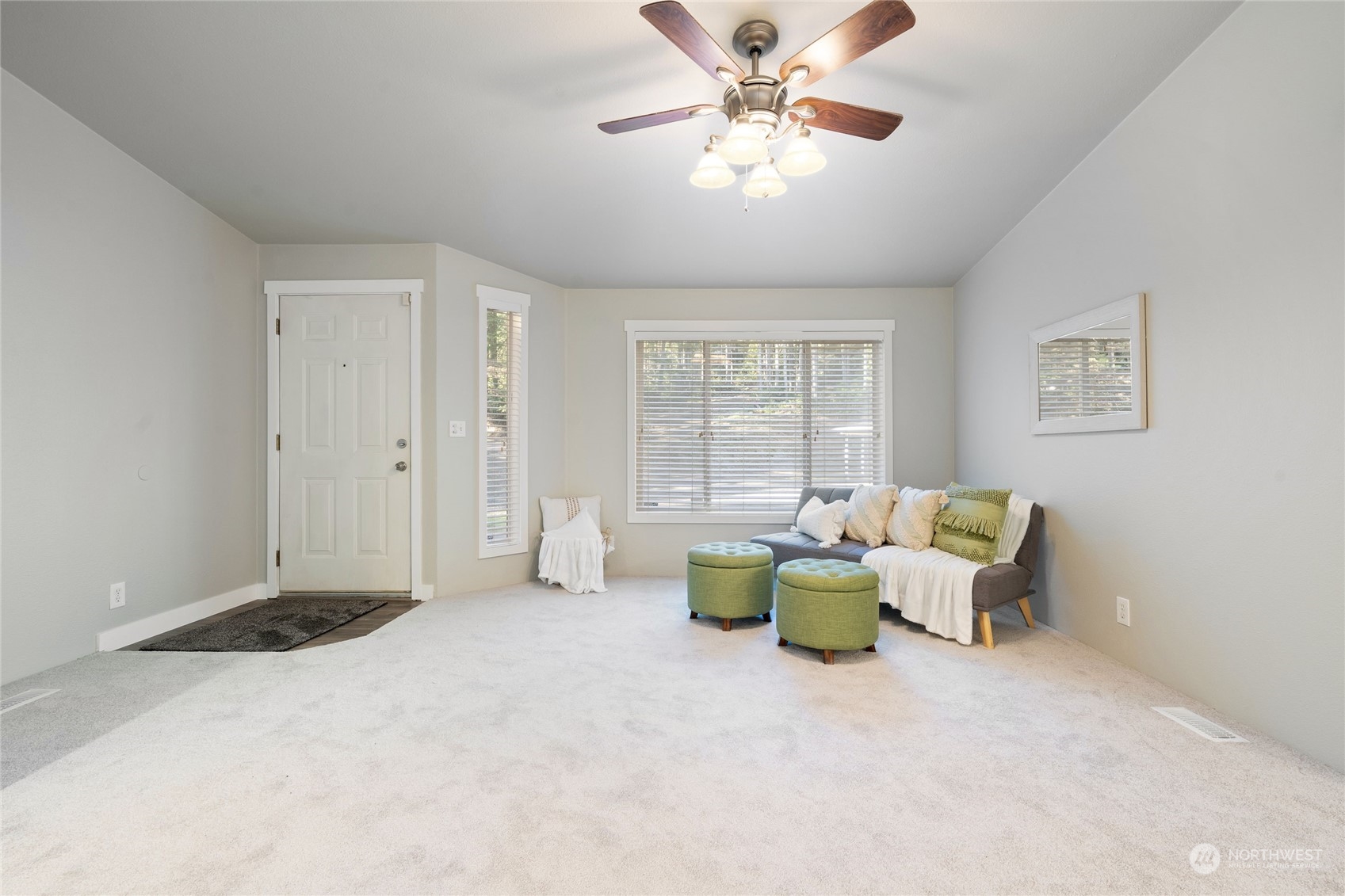 565 Southwest Dogwood Road Port Orchard, WA 98367 - Photo 6 of 38 Gallery Image 6