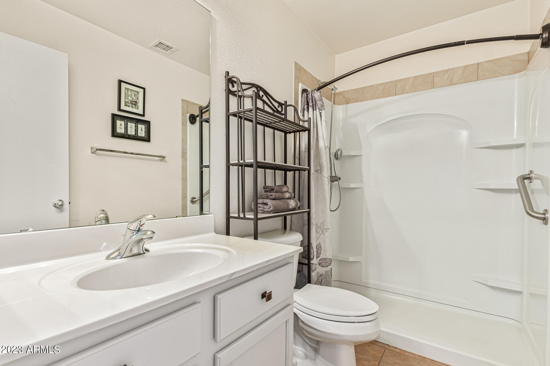 17564 West Calavar Road Surprise, AZ 85388 - Photo 20 of 31 0020-20 - Calavar