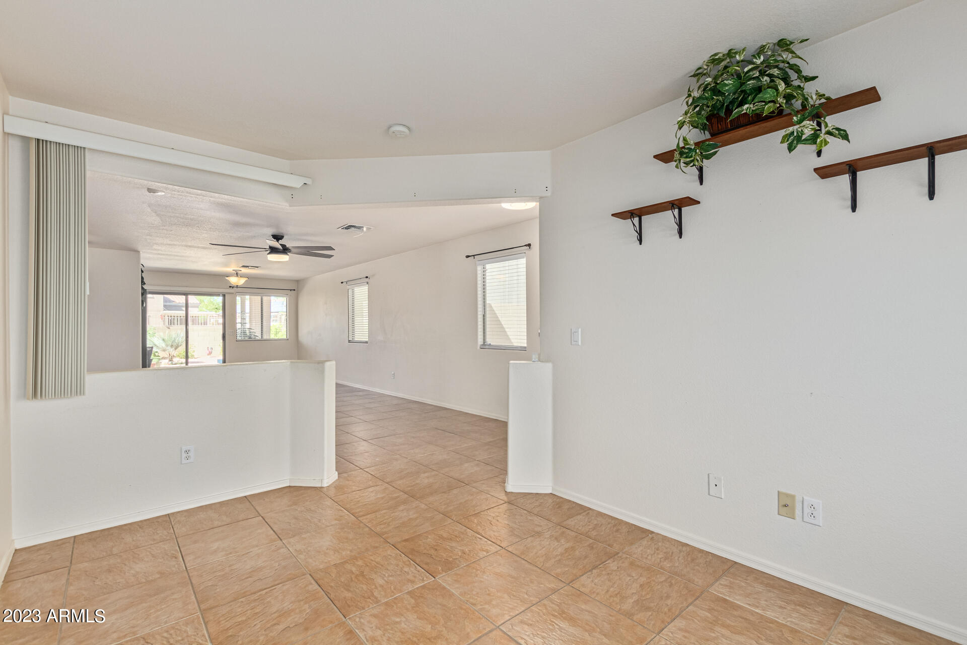 17564 West Calavar Road Surprise, AZ 85388 - Photo 8 of 31 0008-08 - Calavar