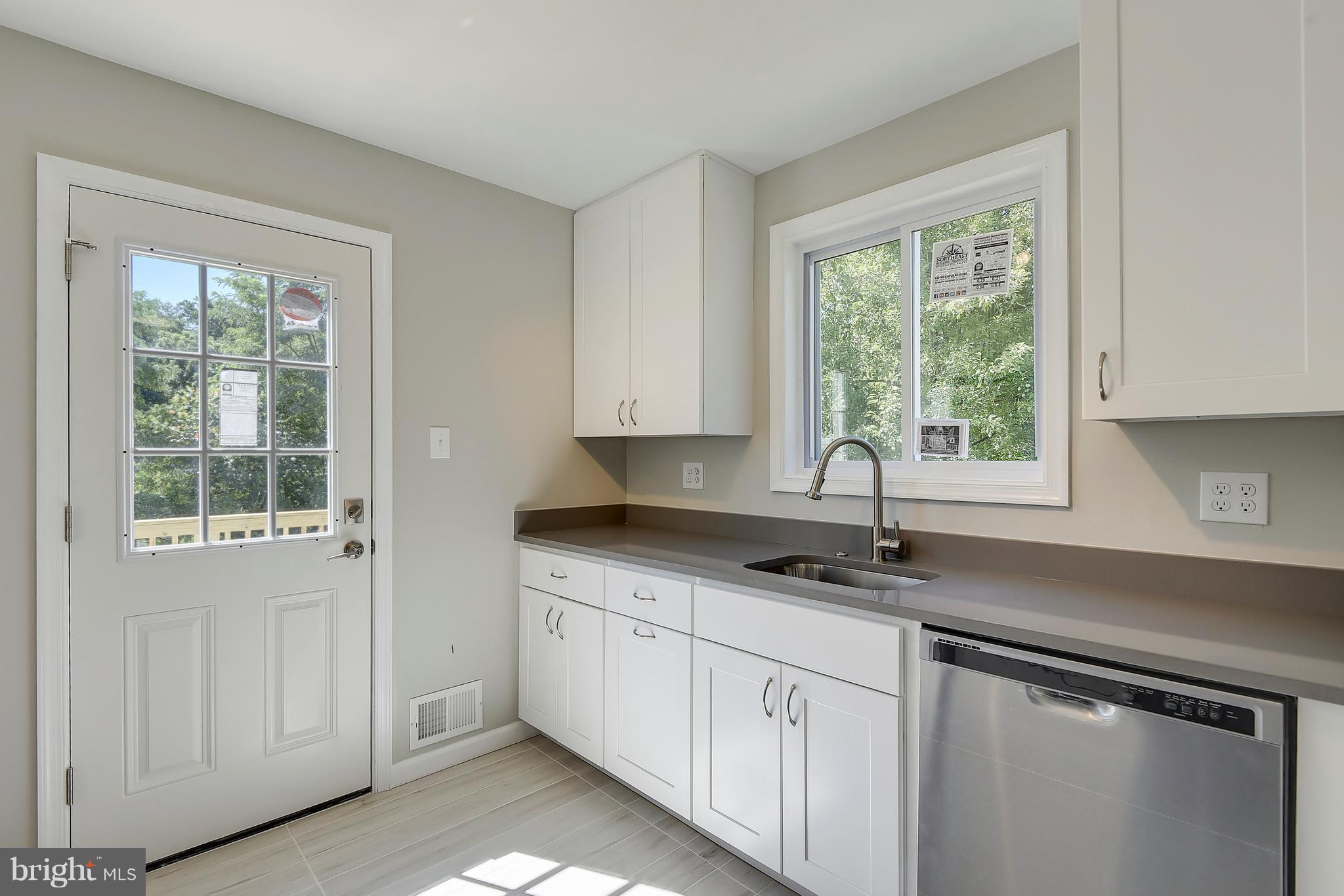 3602 Ralph Road Silver Spring, MD 20906 - Photo 4 of 16 Kitchen