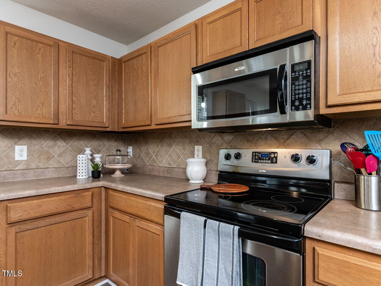 4234 Offshore Drive Raleigh, NC 27610 - Photo 11 of 31 012-1280x960-kitchen