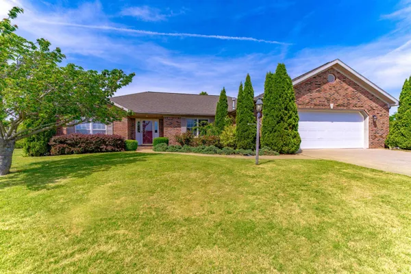 $475,000 | 10940 Ridgeview Drive, Evansville, IN 47712