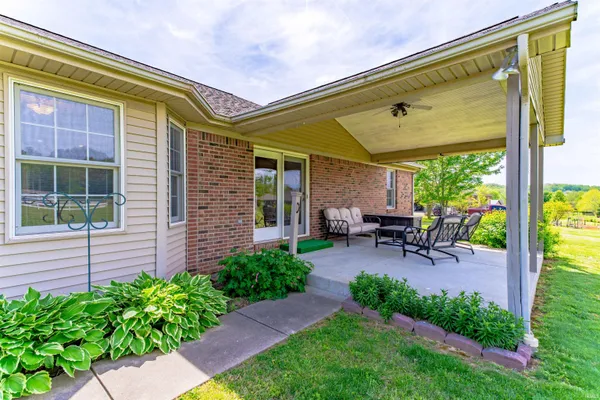 $475,000 | 10940 Ridgeview Drive, Evansville, IN 47712