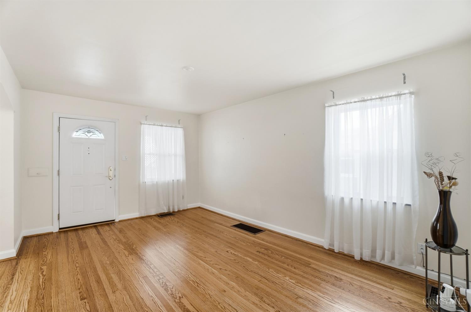 4515 Camberwell Road Cincinnati, OH 45209 - Photo 5 of 42