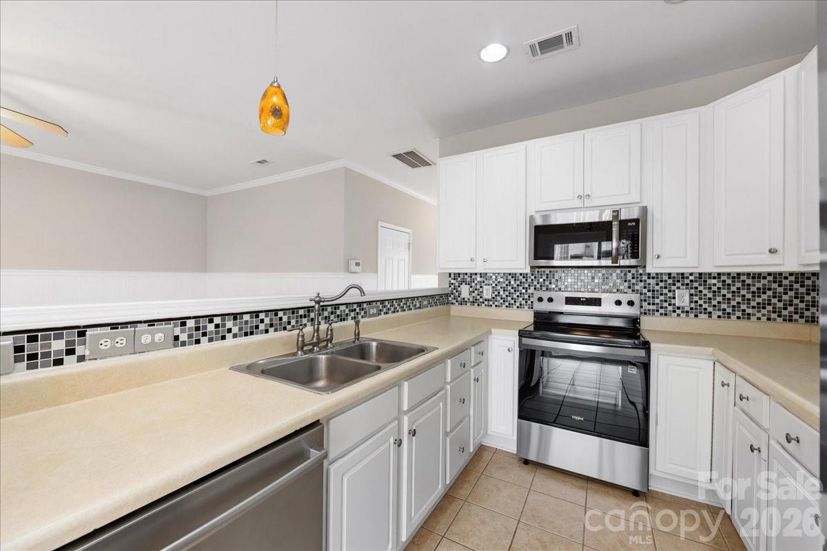 150 Rapids Road Fort Mill, SC 29715 - Photo 11 of 48