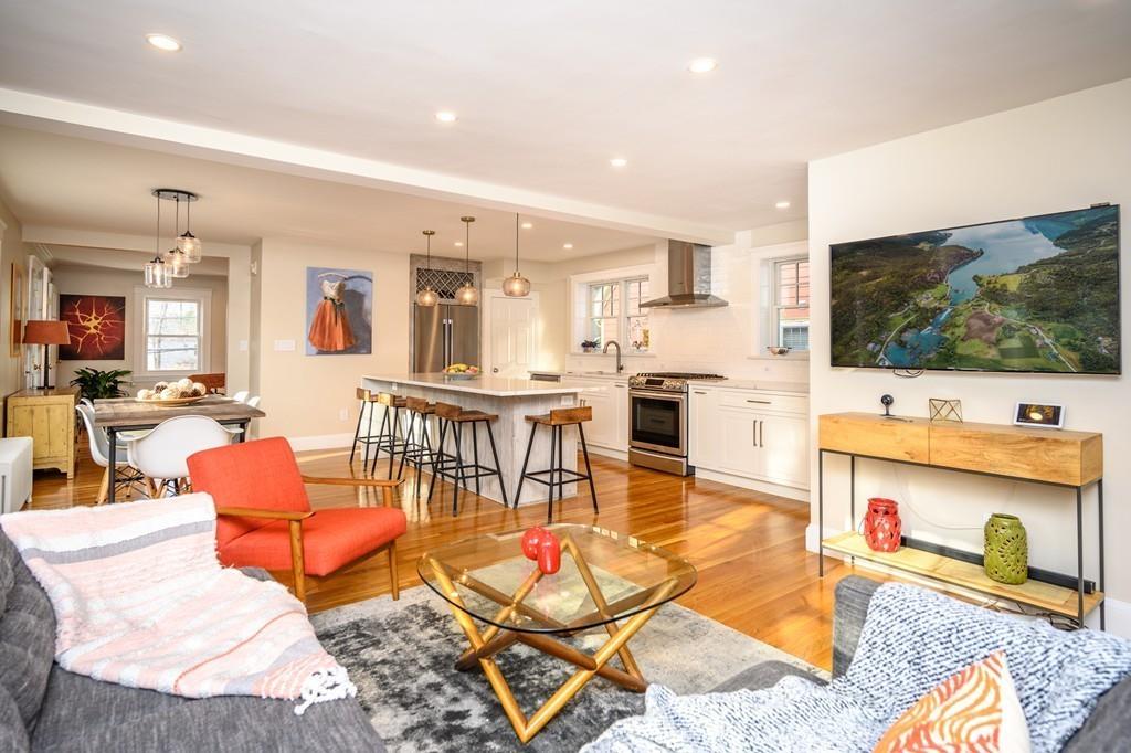1404 Walnut Street Newton, MA 02461 - Photo 5 of 15