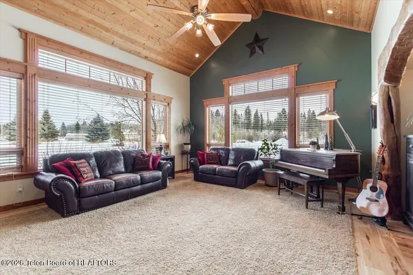 $3,295,000 | 850 West 10000th, Tetonia, ID 83452