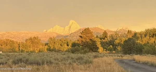 $3,295,000 | 850 West 10000th, Tetonia, ID 83452