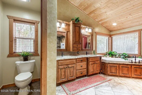 $3,295,000 | 850 West 10000th, Tetonia, ID 83452