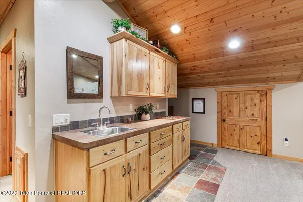 $3,295,000 | 850 West 10000th, Tetonia, ID 83452