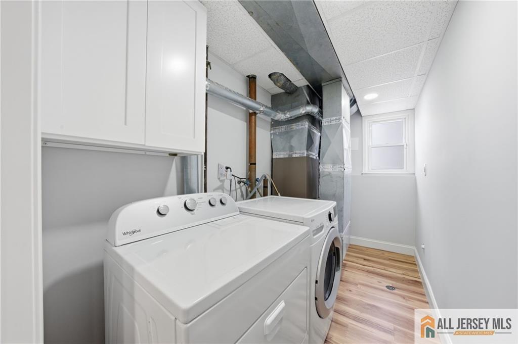 6 Wilton Avenue Middlesex, NJ 08846 - Photo 32 of 50 a utility room with dryer and washer