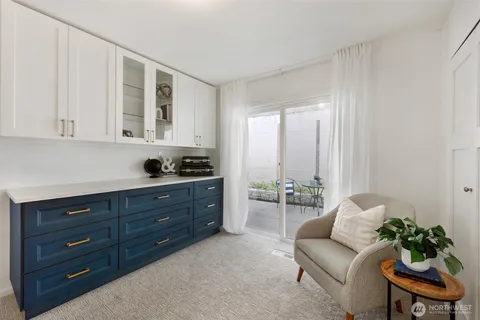 $1,650,000 | 10960 39th Avenue Southwest, Seattle, WA 98146