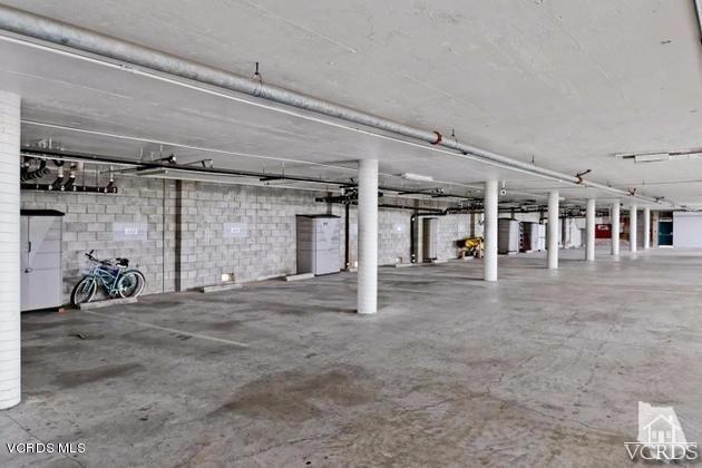 2901 Peninsula Road, Unit 237 Oxnard, CA 93035 - Photo 35 of 35 a view of a garage