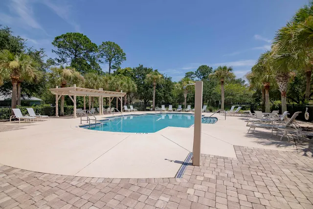 a view of a house with entertaining space