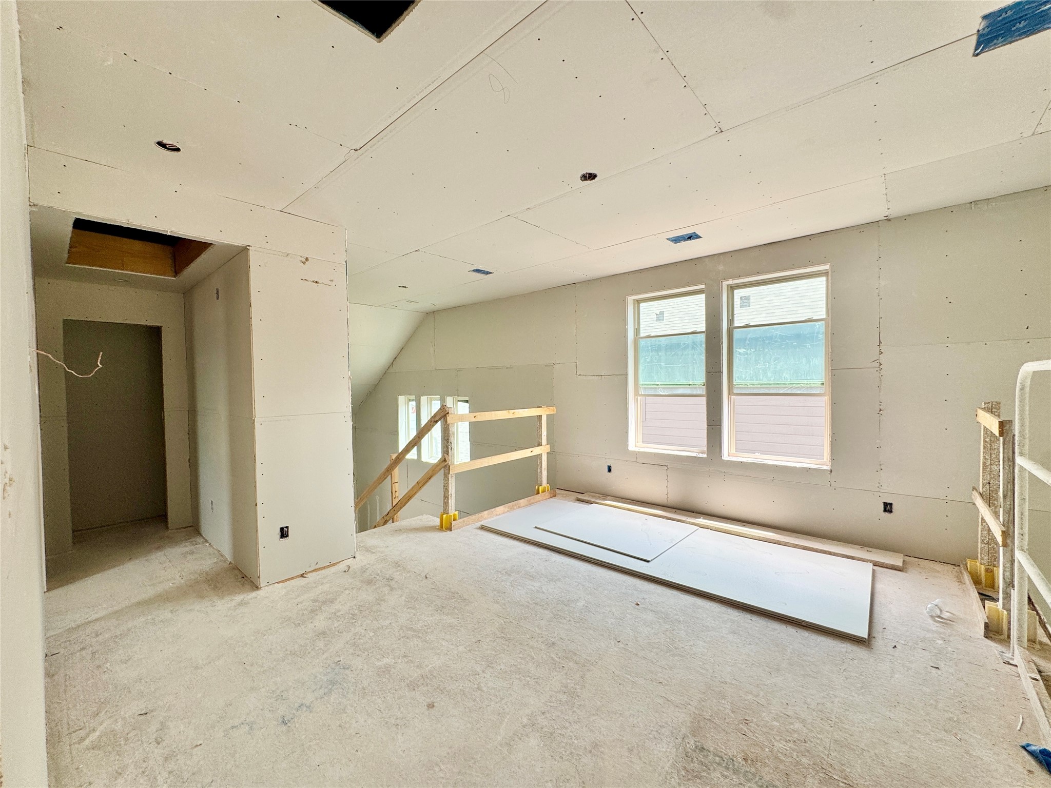 5310 Getty Lane Manvel, TX 77578 - Photo 22 of 37 a view of an empty room with a window