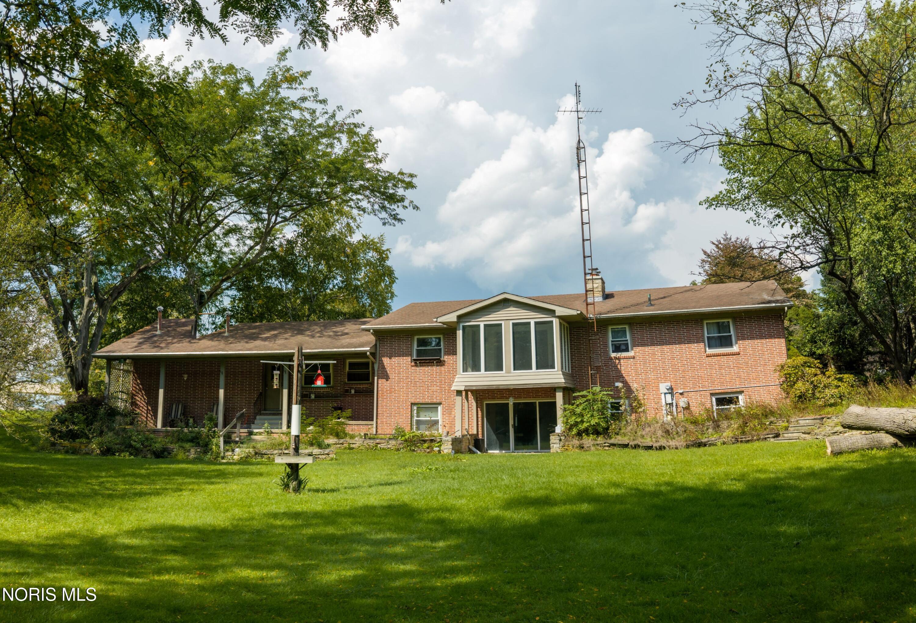 301 Short-Buehrer Road Archbold, OH 43502 - Photo 3 of 12 Gallery Image 3
