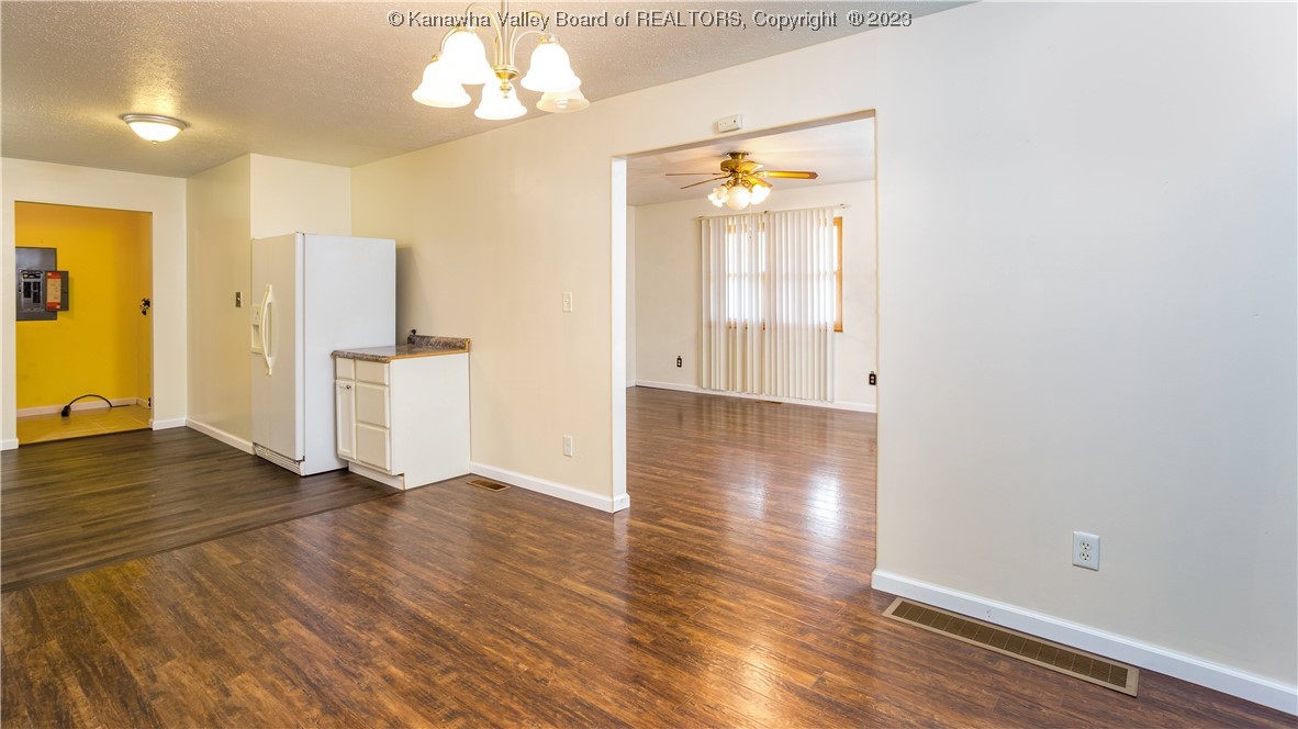680 Ravenswood Pike Ripley, WV 25271 - Photo 7 of 36 Gallery Image 7