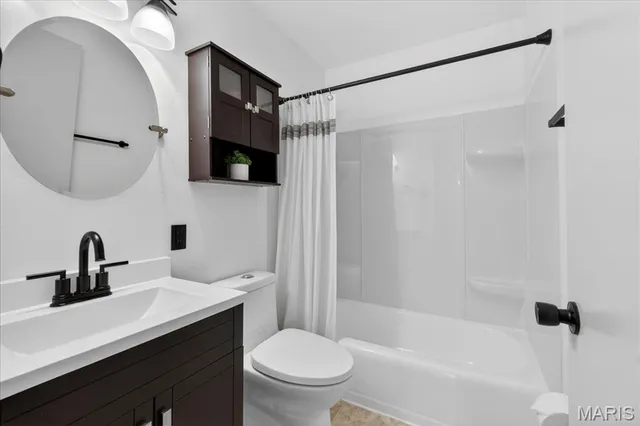 $239,900 | 1215 Kostka Lane, Florissant, MO 63031