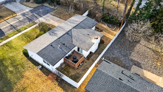 $239,900 | 1215 Kostka Lane, Florissant, MO 63031