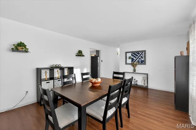 $239,900 | 1215 Kostka Lane, Florissant, MO 63031