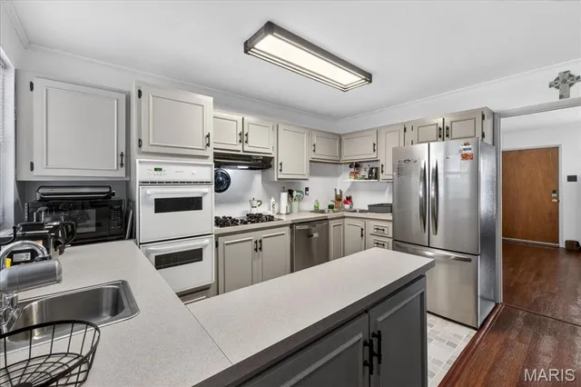 $239,900 | 1215 Kostka Lane, Florissant, MO 63031