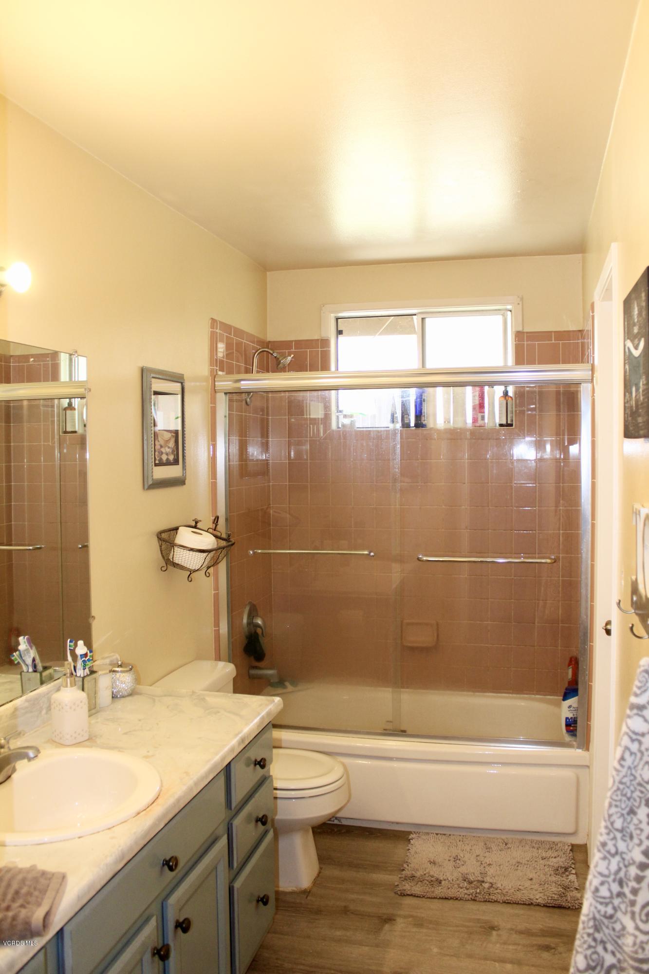 551 Keyser Rondo Camarillo, CA 93010 - Photo 7 of 7 Bathroom