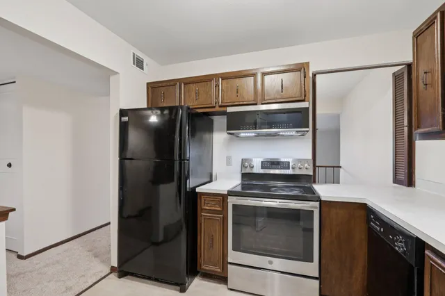 $86,900 | 8617 North Servite Drive, Unit 104, Milwaukee, WI 53223