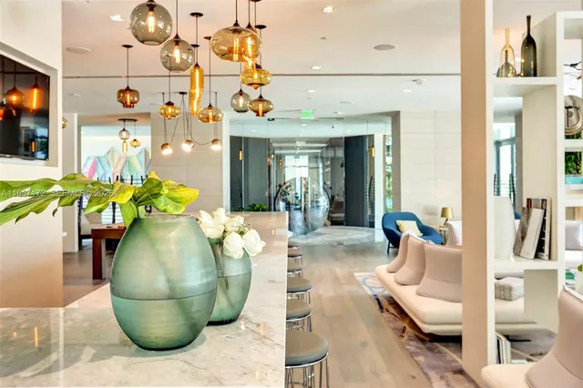 $9,200 | 480 Northeast 31st Street, Unit 4507, Miami, FL 33137