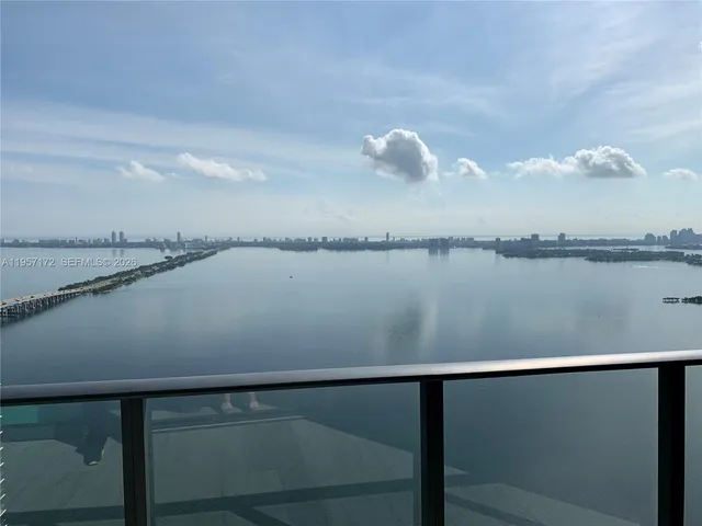 $9,200 | 480 Northeast 31st Street, Unit 4507, Miami, FL 33137