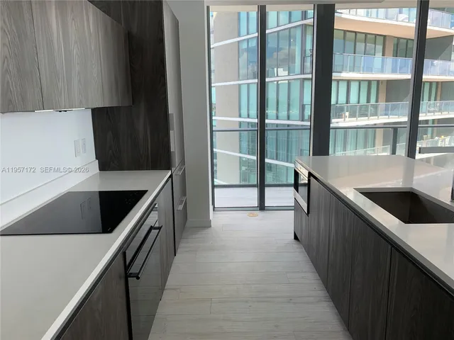 $9,200 | 480 Northeast 31st Street, Unit 4507, Miami, FL 33137