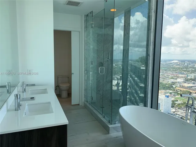 $9,200 | 480 Northeast 31st Street, Unit 4507, Miami, FL 33137