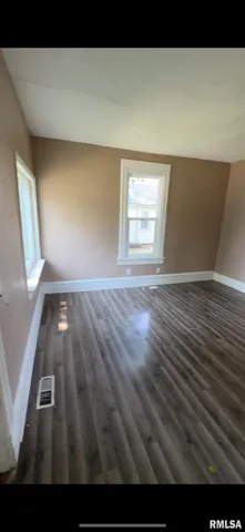 $55,000 | 1009 West Smith Street, Peoria, IL 61605