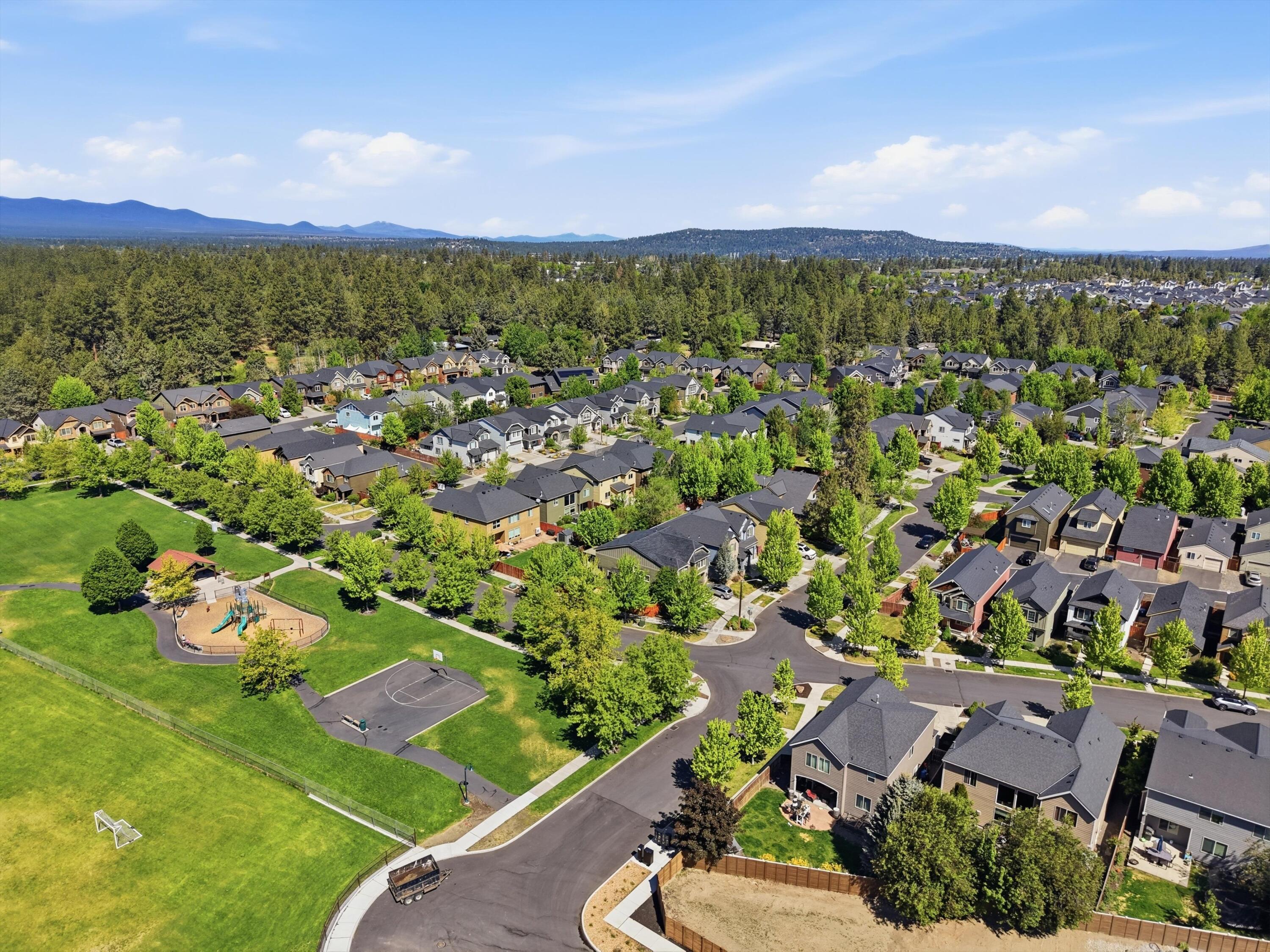 61235 Splendor Lane Bend, OR 97702 - Photo 48 of 52 Aerial View