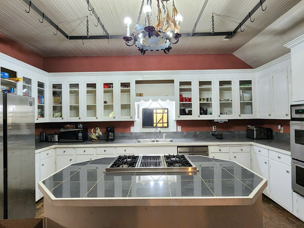 1077 Cleveland Street Hazlehurst, MS 39083 - Photo 10 of 43 Photo 10