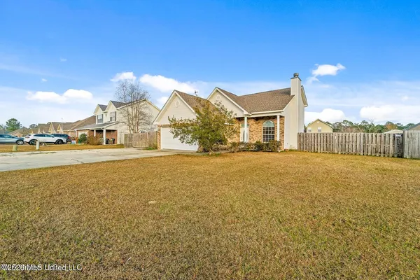 $1,900 | 14040 Seymour Drive, D'Iberville, MS 39540